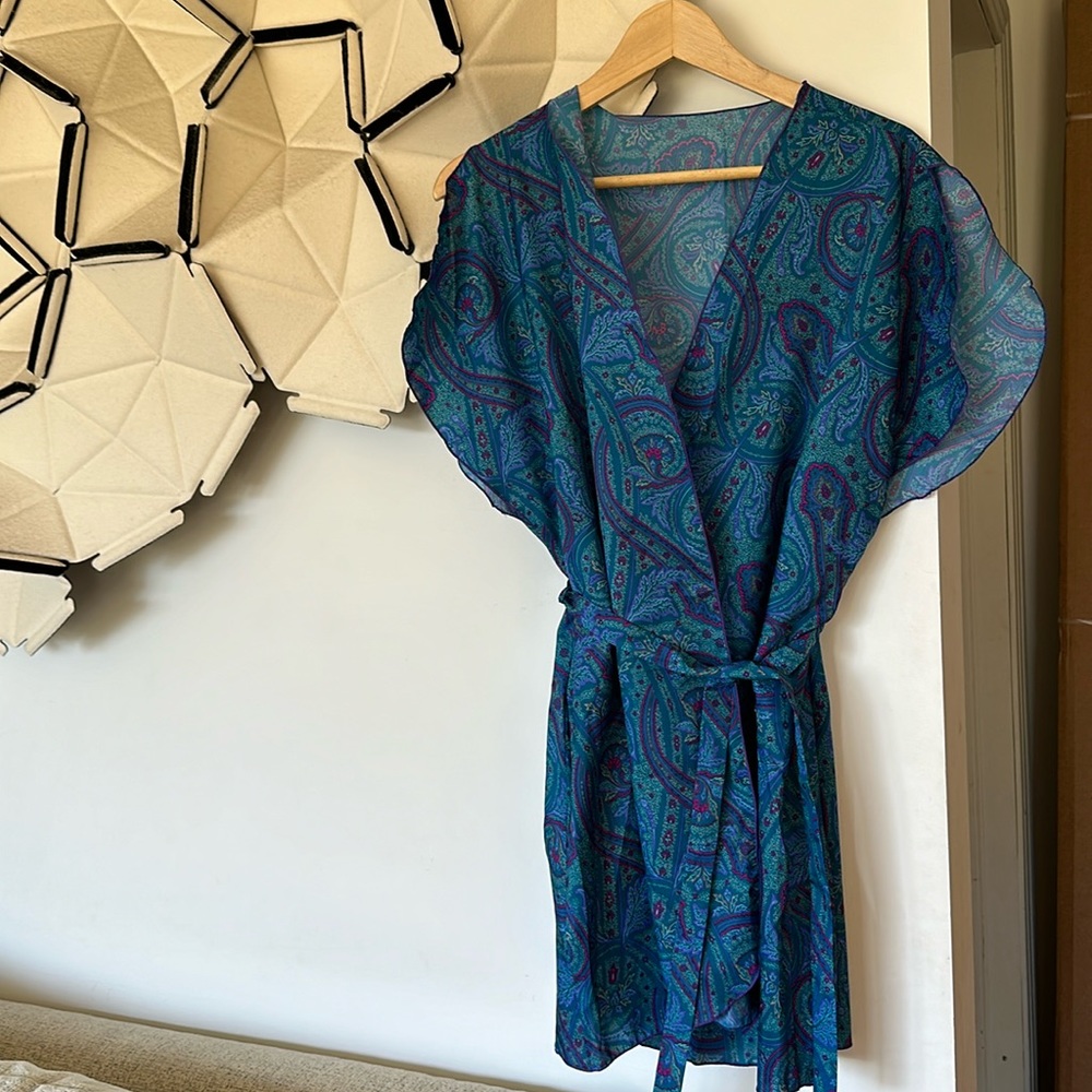 Vintage size small wrap mini dress / swim cover ! Paisley print